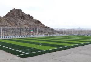 ۱۲ روستای کرمانشاه صاحب زمین چمن فوتبال می‌شوند