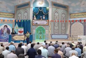 مسئولان با رمز غلبه بر دشمن مشکلات اقتصادی را حل کنند