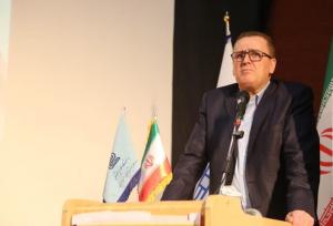 فارغ از جریان‌های سیاسی در مسیر عقلانیت حرکت کنیم