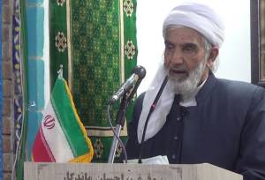 امام‌جمعه سنندج:دشمن باهتاکی به رهبری به‌دنبال انحراف افکارعمومی است