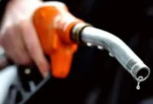 صف بنزین سوپر هم پُز شد و هم سبک زندگی!