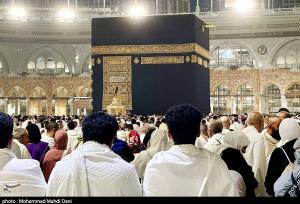 دیدار با شهیدان دفاع مقدس در طواف کعبه