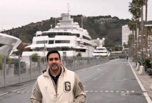 پوریا پورسرخ با استایلی متفاوت در اسپانیا