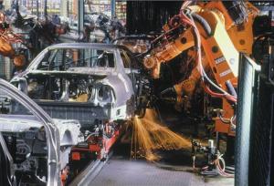 وقتی دخل‌وخرج خودروساز به هم نمی‌خورد