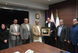 آغاز سرمایه‌گذاری مشترک گروه سرمایه‌گذاری امید با عمان