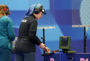 دهمی رستمیان در فینال جام‌های جهانی تیراندازی ۲۰۲۵