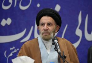 جامعه در تراز مهدویت با ایمان و عمل صالح در زندگی شکل می‌گیرد