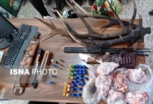 کشف لاشه مرال و سلاح غیرمجاز در رودبار