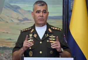 کاراکاس: ارتش ونزوئلا از تهدیدات ترامپ مرعوب نمی‌شود