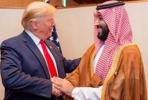 ترامپ خواستار سرمایه‌گذاری «یک تریلیون دلاری» سعودی‌ها در آمریکا است