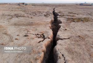فرونشست در برخی نقاط ساوه و زرندیه به یک متر رسیده/برای آبخیزداری، فردا دیر است