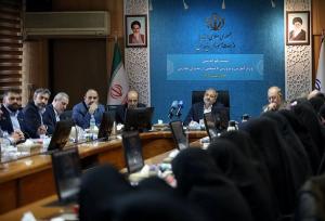 تغییر مدیران تنها باید در صورت بازنشستگی و تخلف صورت گیرد