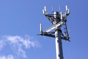 بلوچ زهی: همه روستاهای بالای ۲۰ خانوار به اینترنت پرسرعت متصل می‌شوند