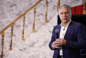 نکولعل آزاد: فوتسال ناشنوایان در شرایطی نابرابر قهرمان جهان شد
