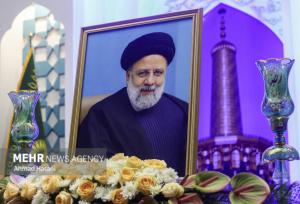گرامیداشت یاد شهید جمهور آیت‌الله رئیسی توسط تولیت آستان قدس رضوی