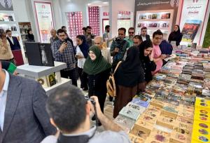 بازدید سخنگوی دولت از نمایشگاه کتاب