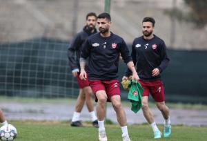 شماره ۱۰ پرسپولیس دوباره تغییر کرد!