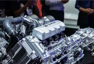 گریت‌وال از یک موتور V۸ twin turbo رونمایی کرد