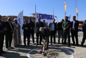 افتتاح و کلنگ‌زنی بیش از ۳۰۰۰ میلیارد تومان پروژه عمرانی در بخش‌های کازرون