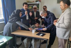 ۱۰۲ دانش آموز نابینا و کم بینا در مدارس کردستان تحصیل می کنند