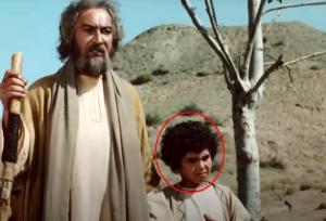 ظاهر متفاوت بنیامین یوسف پیامبر در یک جشنواره