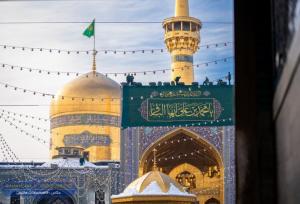 نصب کتیبه ویژه ولادت امام باقر(ع) در حرم مطهر رضوی