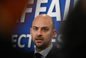 فرانسه: نقض آتش‌بس در غزه توسط اسرائیل را محکوم می‌کنیم؛ تحریم روسیه