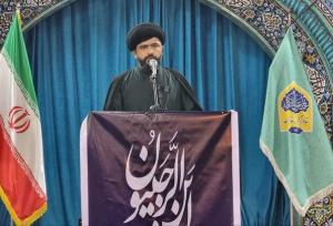 امام جمعه موقت گناوه: میدان جنگ رسانه‌ای را نباید به دشمن واگذار کرد