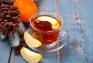 روش تهیه دمنوش سیب و دارچین برای سرماخوردگی