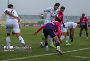 جریمه ۱۰ درصدی اعضای تیم فوتبال آلومینیوم پس از نتایج بد در دور رفت!