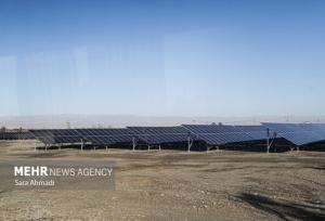 افتتاح بزرگترین مزرعه خورشیدی دولت در مشهد