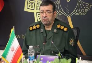 رمز موفقیت در جبهه ها را برای نسل جوان تبیین کنیم