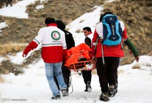 ریزش بهمن در روستای آلواتان میرآباد؛ یک نفر جان باخت و ۳ نفر مفقود شد
