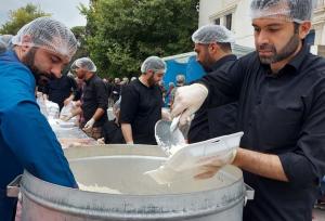طبخ ۷۲ دیگ غذای نذری در گرگان