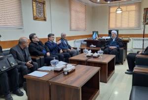 تقویت همکاری قضایی-اجرایی برای رفع موانع حقوقی طرح‌های عمرانی و شتاب در آبادانی لرستان