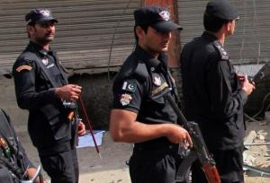 انفجار خودرو در پاکستان با بمب دست‌ساز؛ ۲ پلیس کشته و ۴ تن زخمی شدند