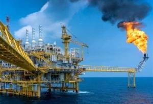 شکستن رکورد رشد اقتصادی نفت و گاز در دولت شهید رئیسی