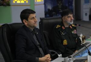 بازدید فرمانده کل فراجا و وزیر ارتباطات از قرارگاه اربعین