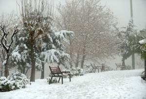 ارتفاع۶۰ سانتی‌متری برف در غرب استان اصفهان / هشدار تندباد در شرق و جنوب