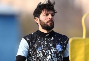 نفتچی ازبکستان خواستار جذب بازیکن استقلال شد