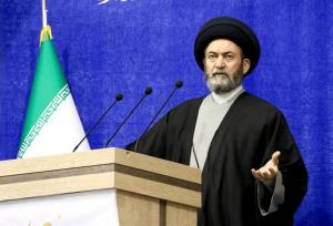 امام جمعه اردبیل: تذکر اهل بازار به دولت، تلاش مضاعف دولتمردان را می‌طلبد