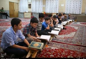 چرا معصومان(ع) حفظ قرآن را فراتر از یک عبادت فردی می‌دانستند؟