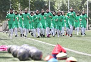 آماده‌سازی بی‌اثر برای آزمونی جدی؛ فوتبال زنان در مسیر پرپیچ‌وخم صعود