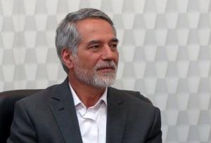 ناظمی اردکانی: احزاب با تربیت نیرو و داشتن برنامه از مردم رای می‌گیرند