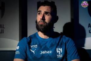 بنزما: برای رئال آسیا بازی می‌کنم!