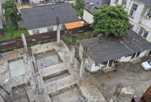 شلیک به قلب تاریخی تنکابن؛ ساخت‌وساز نیروی انتظامی در بنای تاریخی شهربانی!