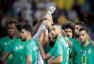 بازیکن مصدوم الوحدات به بازی استقلال رسید