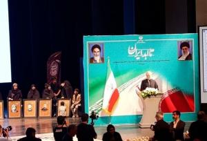 حضور رئیس‌جمهور در یادبود شهدای فرهنگ و هنر و رسانه/ همه تلاش‌مان را می‌کنیم قدردان این اتحاد مردم باشیم