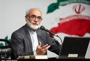 فروش دلاری مواد اولیه در بورس کالا به تورم دامن می زند