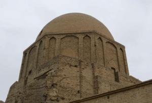 هشدار کارشناسان درباره احتمال فروریزش گنبد نظام‌الملک مسجد جامع اصفهان